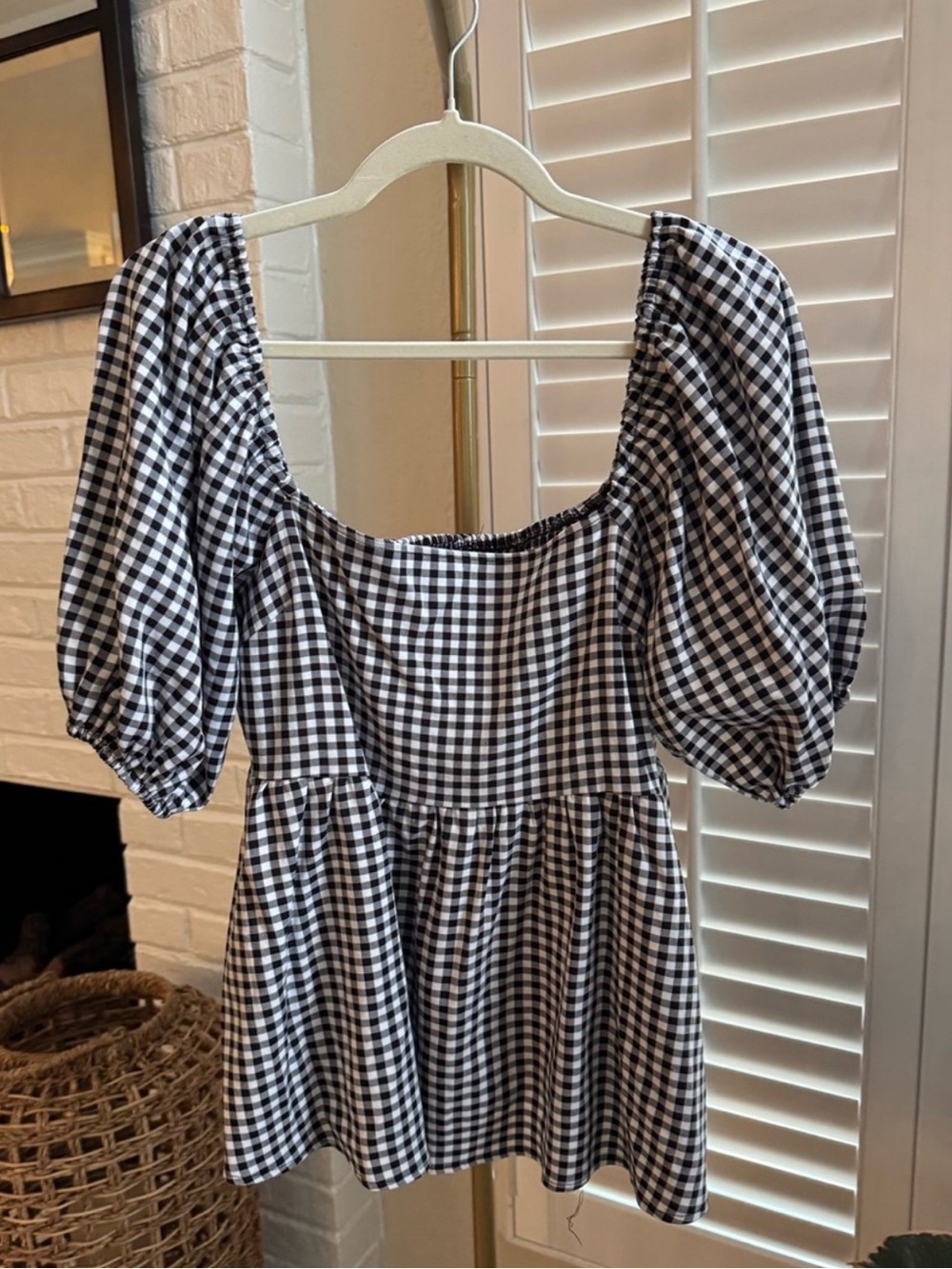 Mauve Black and White Gingham Puff Sleeve Peplum Blouse: X-Small